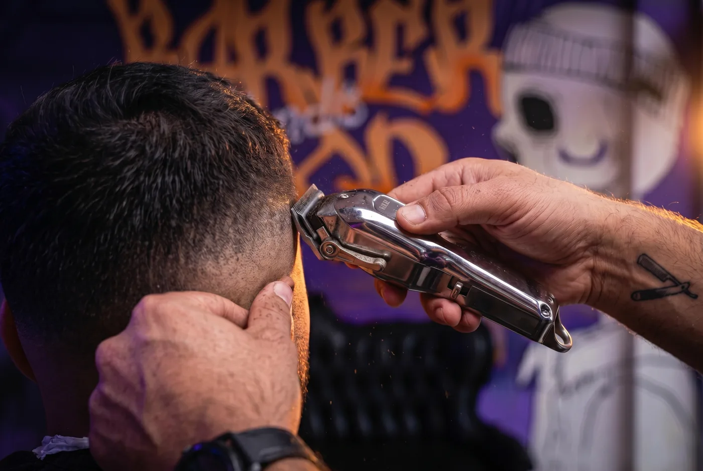 תספורת גברים ברמת גן — Handi's Barbershop